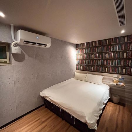 Smile Comma Bed & Breakfast ไทเป ภายนอก รูปภาพ
