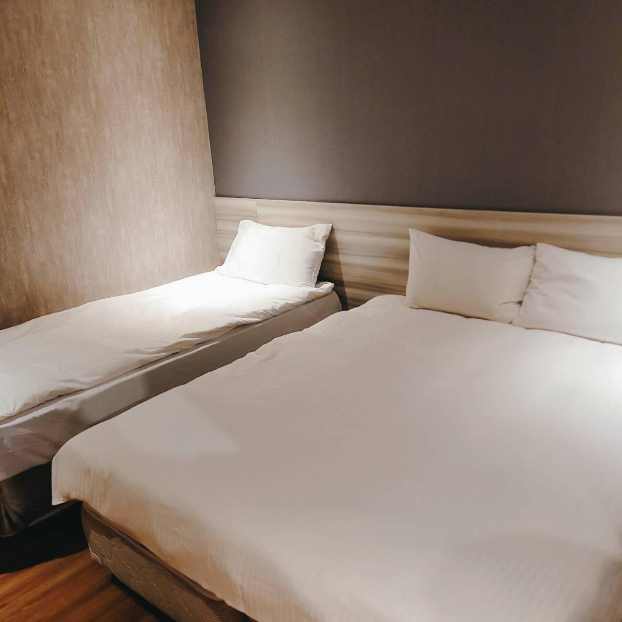 Smile Comma Bed & Breakfast ไทเป ภายนอก รูปภาพ