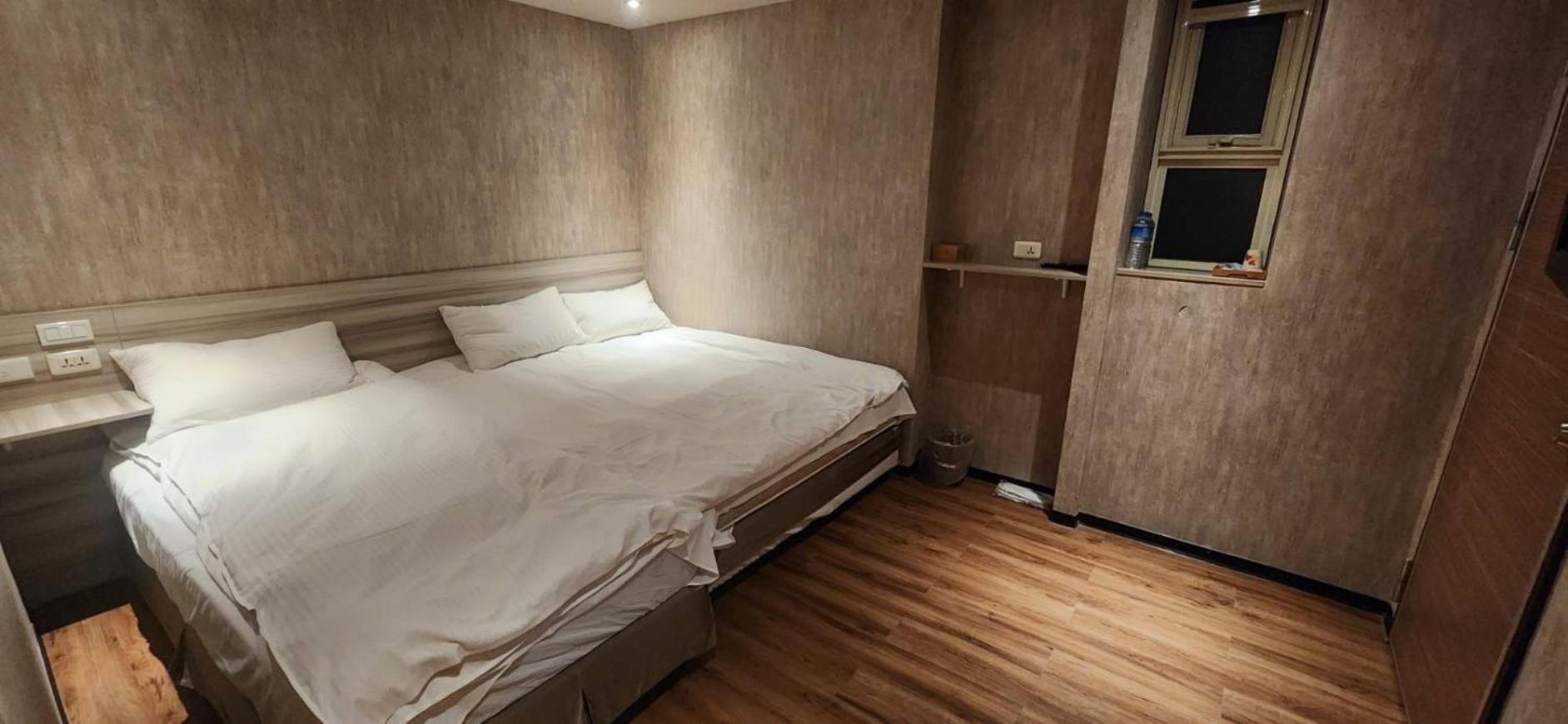 Smile Comma Bed & Breakfast ไทเป ภายนอก รูปภาพ