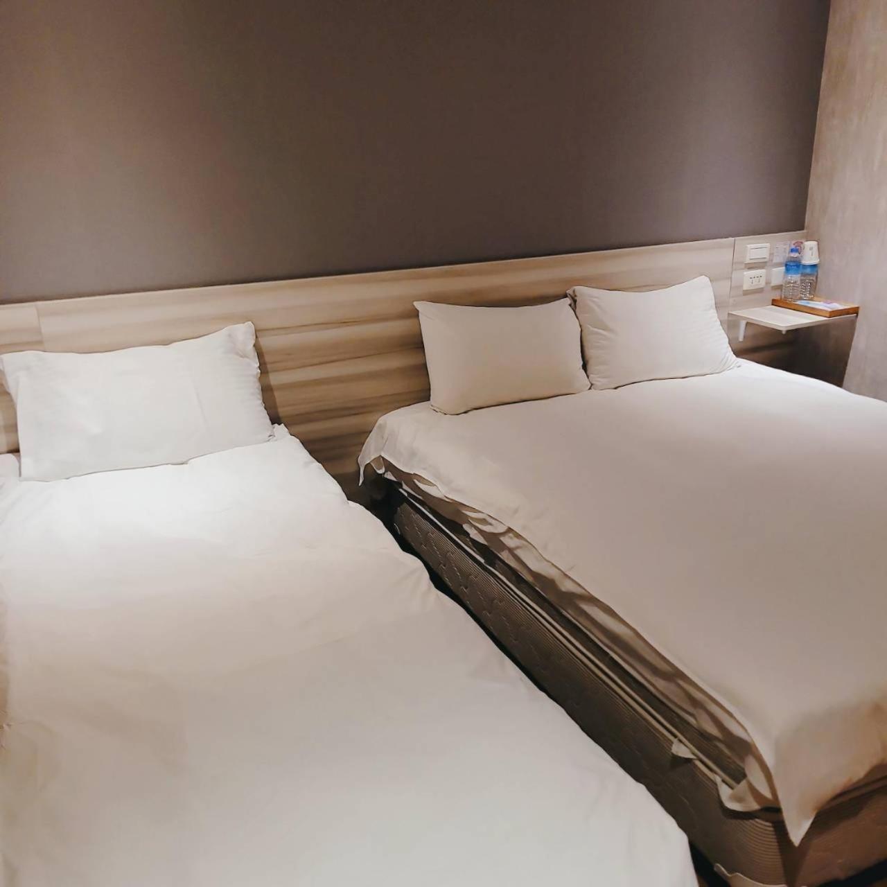 Smile Comma Bed & Breakfast ไทเป ภายนอก รูปภาพ