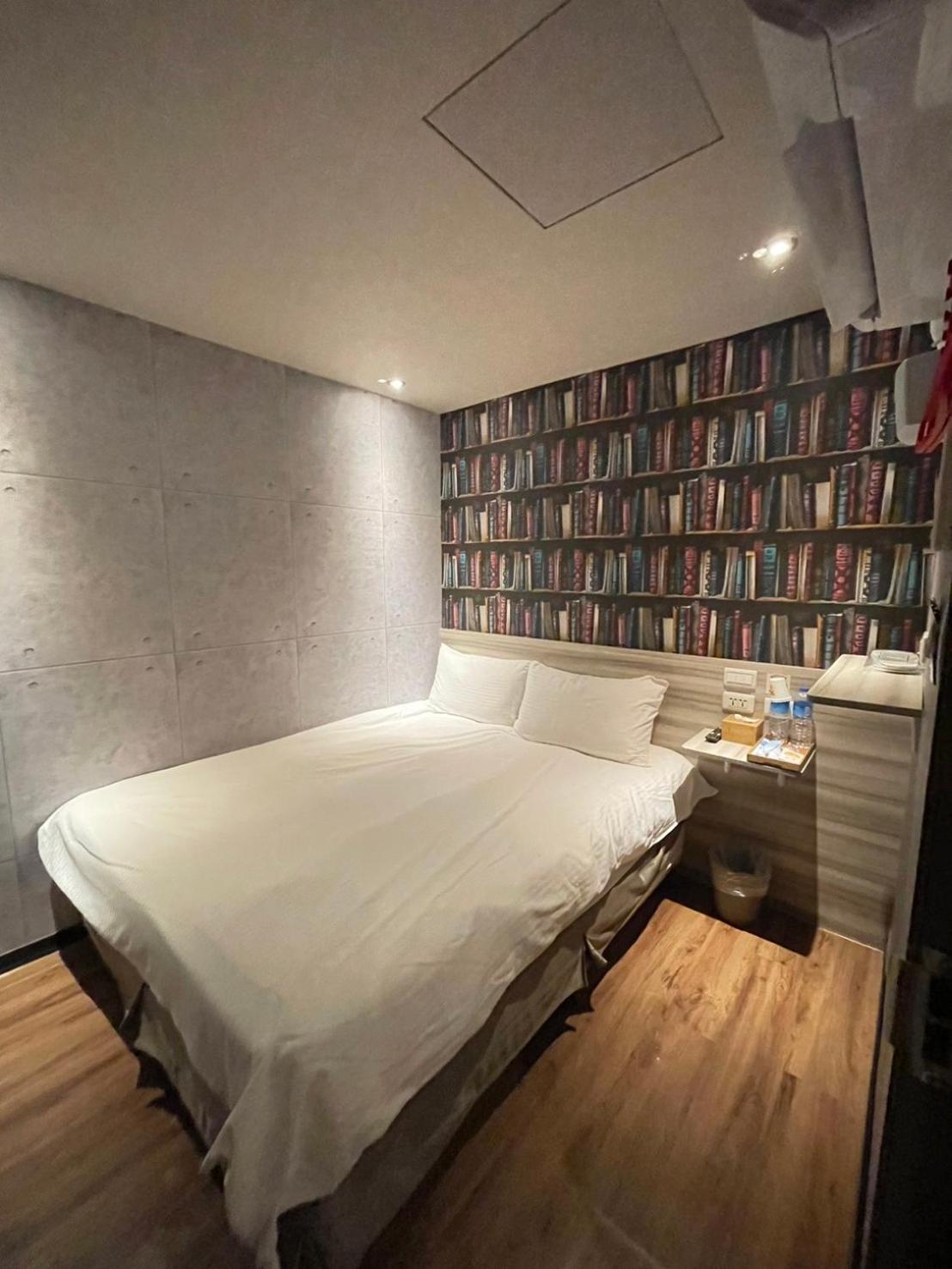 Smile Comma Bed & Breakfast ไทเป ภายนอก รูปภาพ